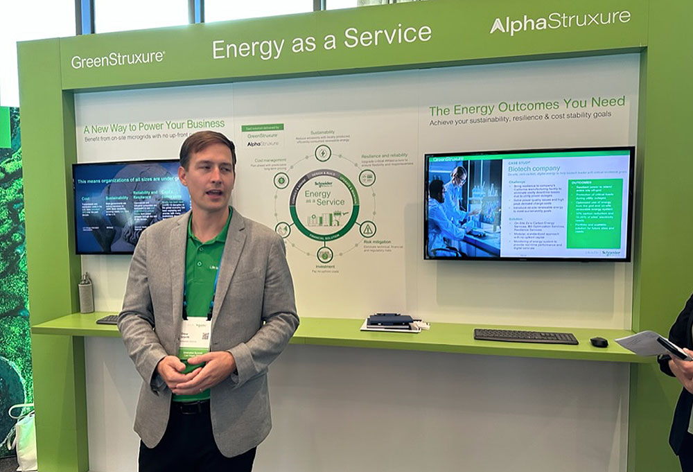 Решение Schneider Electric «Энергия как услуга» на выставке Innovation Summit 2022