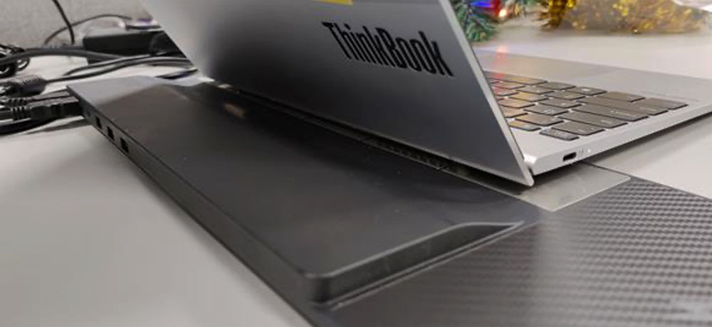 داک بی‌سیم Lenovo ThinkBook