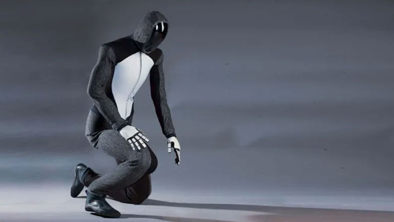 NEO humanoid robot