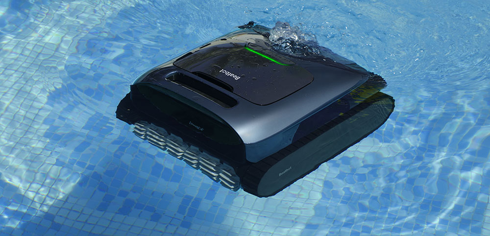 Beatbot AquaSense Pro لتنظيف سطح الماء في حوض السباحة